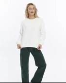 Kadife True Self Love Desenli Ekru Yumuşak Dokulu Regular Fit Bisiklet Yaka Kadın Sweatshirt - 2