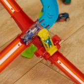 Nessiworld HPC07 Hot Wheels Neon Yarışlar Çoklu Yarış Heyecanı Pist Seti thumbnail 4