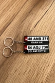 Kişiye Özel Plaka Anahtarlık Çiftli Set (2 Adet) - İsimli ve Plakalı Araç Anahtarlığı - 1