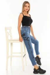 Kadın Mavi Yüksek Bel Likralı Beli Lastikli Yüz Nakış İşlemeli Rahat Kot Pantolon - 4