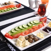 in Kitchen 6 Bölmeli Kahvaltı Tabağı - Beyaz - 1