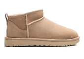 UGG Women's Classic Ultra Mini - 1