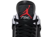 Nike Air Jordan 4 Retro Bred - 5