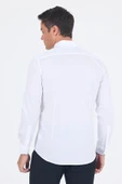 Beyaz Smart Biritli Yaka Cepsiz Bez Ayağı Uzun Kol Slim Fit %100 Pamuk Gömlek 1004250223 thumbnail 5