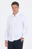 Beyaz Smart Biritli Yaka Cepsiz Bez Ayağı Uzun Kol Slim Fit %100 Pamuk Gömlek 1004250223 thumbnail 3