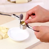 Sarımsak Ezme Aleti Rendesi thumbnail 3