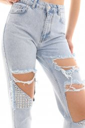 Metal Zımba Detaylı Yırtık Mom Jeans Kot Pantolon - 4