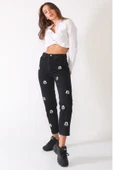 Yüksek Bel Taş Baskılı Boyfriend Kot Pantolon - 2