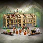 LEGO Harry Potter Hogwarts Şatosu: Bitkibilim Dersi 76445 thumbnail 5