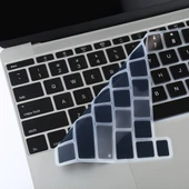 Toz Geçirmez Siyah Silikon MacBook Pro 16 inç A2141 ve 13.3 inç A2251 A2289 A2338 Klavye Koruyucu Film - 1