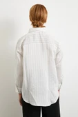 Pamuklu Çizgili Gömlek Beyaz thumbnail 6