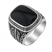 Siyah Oniks Taşlı Desenli 925 Ayar Gümüş Erkek Yüzük thumbnail 3