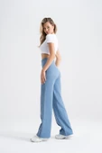 Kadın Boru Paça Tayt Nervürlü Denim Görünümlü Mavi Slim Fit, Günlük Konfor ve Şıklık - 6
