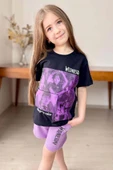 Kız Çocuk Wednesday Baskı Figürlü ve Yazı Baskılı Penye T-Shirt Lila Şortlu Takım thumbnail 2
