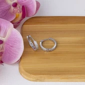 20 mm Çapraz Baget Zirkon Taşlı 925 Gümüş Kadın Halka Küpe - 3