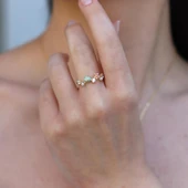 İstiridye Taşlı Çiçekli Gümüş Yüzük thumbnail 2