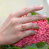 Emerald Icecut Taşlı Gümüş Yüzük thumbnail 1