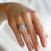 Sky Diamond Baget Oval Kesimli Gümüş Yüzük thumbnail 2