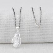 Boks Eldiveni Tasarımlı 925 Ayar Gümüş Kadın Kolye thumbnail 2