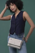 BENETTON BEJ CAMEL KADIN ÇAPRAZ ÇANTA 1282-2Y4 - 1