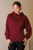 KANGURU CEPLİ KAPÜŞONLU BORDO KADIN SWEATSHİRT  W0010224-2K5 - 4