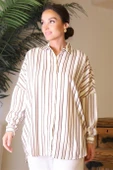 ARKASI UZUN ÇİZGİLİ KADIN GÖMLEK  33797-2Y4 thumbnail 2