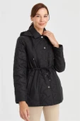 KAPÜŞONLU BELİ BAĞCIKLI SİYAH KADIN MONT  23401-2K5 - 2