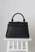 METAL DETAYLI SİYAH KADIN EL ÇANTASI  26731-2Y4 thumbnail 3