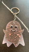 Şeffaf Pembe Glitterli Gold Aksesuarlı Hayalet Şekil Anahtarlık El Yapımı Epoksi Hediyelik thumbnail 4