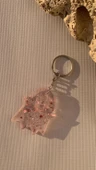Şeffaf Pembe Glitterli Gold Aksesuarlı Hayalet Şekil Anahtarlık El Yapımı Epoksi Hediyelik thumbnail 7