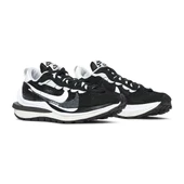 Nike VaporWaffle x Sacai Black White - 2