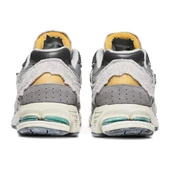 New Balance 2002R Protection Pack Rain Cloud - 4