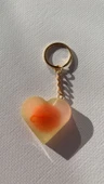 Rengarenk Kalp Şekilli Gold Aksesuarlı Anahtarlık Epoksi El Yapımı Hediyelik - 3