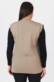 Kadın Kum Düğmeli Çelik Örgü Yelek thumbnail 4