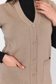 Kadın Kum Düğmeli Çelik Örgü Yelek thumbnail 3