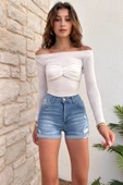 Kadın Likralı Duble Paça Yıpratmalı Denim Mini Şort - 2