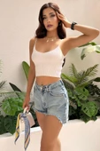Kadın Etek Ucu Püsküllü Yıpratmalı Denim Mini Şort - 3