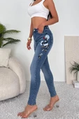 Kadın Likralı Çiçek Desenli Dar Paça Jean Pantolon - 2
