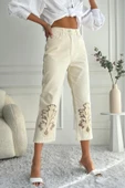 Kadın Yüksek Bel Dantel İşlemeli Mom Fit Bej Jean Pantolon - 9