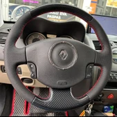 Renault Megane 2 Araca Özel Direksiyon Dikmeli Direksiyon Kılıfı (5D Kristal Karbon) thumbnail 1