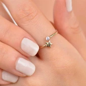 14 Ayar Altın Tektaş Yıldız Figürlü Yüzük thumbnail 1