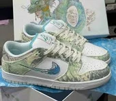 Nike Dunk Low CNY Year of The Dragon thumbnail 3