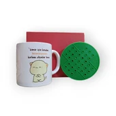 Nostaljik Lezzetler Kırmızı Hediye Kutusu ve Kurban Olsunlar Bana Baskılı Kupa Bardak - 2