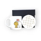 Geçmişin Büyüsüyle Dolu Özel Siyah Hediye Kutusu ve İyi Ki Sen Yazılı Kupa Bardak - 3