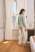 Çiçek ve Yaprak Desenli Önü Düğmeli Pijama Takımı - 6