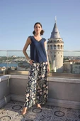 Yaprak Desenli ve Dantelli 3'lü Pijama Takımı - 6