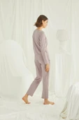 Yakası Kolu ve Omzu Dantelli Boydan Düğmeli Pijama Takımı - 5