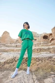 Kısa Kollu "Stay Strong" Crop Eşofman Takımı - 1