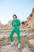 Kısa Kollu "Stay Strong" Crop Eşofman Takımı - 2