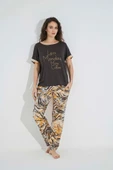 Desenli Kısa Kollu "Less Mondey More Coffee" Pijama Takımı - 2